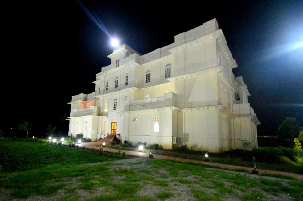 Aaram Baagh Resort & Spa Agra- By Pachar Group Agra  Exterior foto